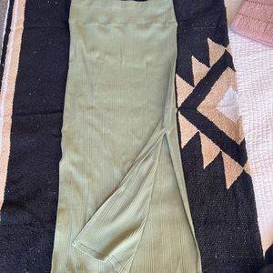 American Eagle Olive green ribbed midi skirt. Size medium.